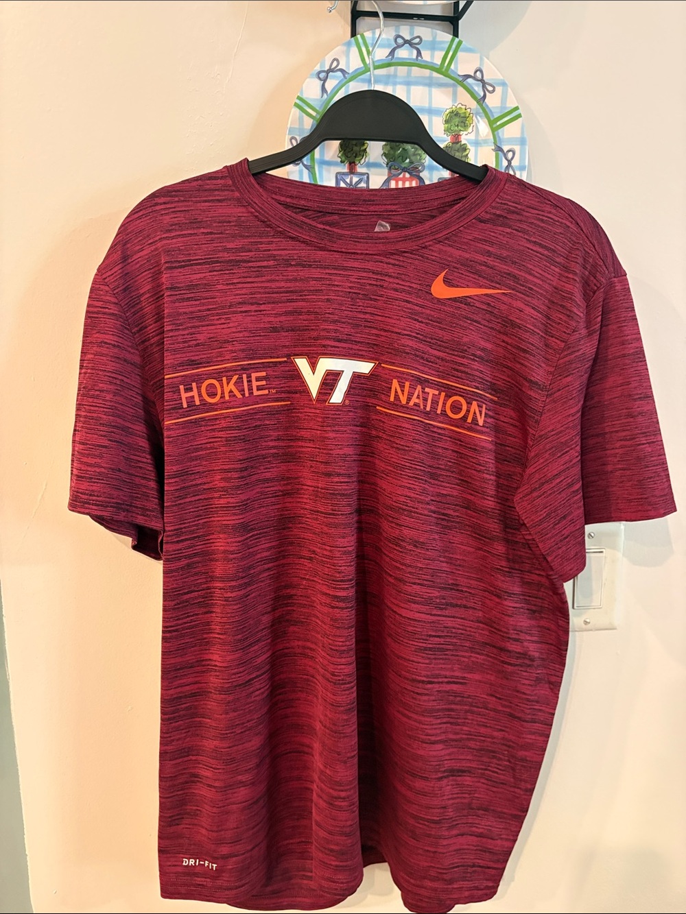 VIRGINIA TECH HOKIES DRY FIT NIKE T-SHIRT